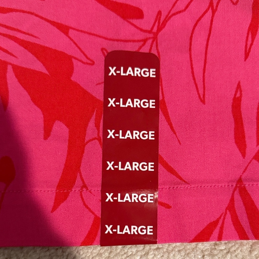 Rafaella Vibrant Pink and Red Leaf Skort - Picture 5 of 7